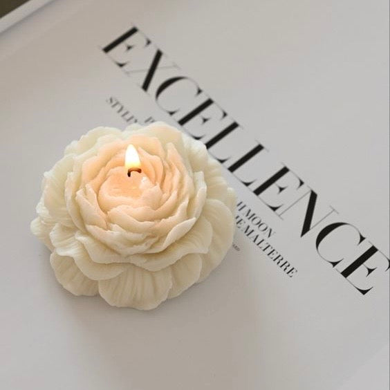 Handmade Scented Peony Candle